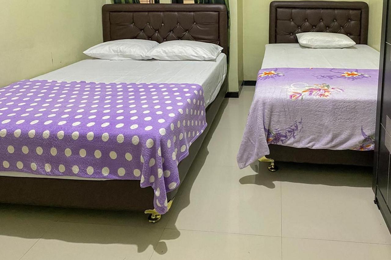 Baitussafar Ummi 1 Syariah Hotell Malang Eksteriør bilde